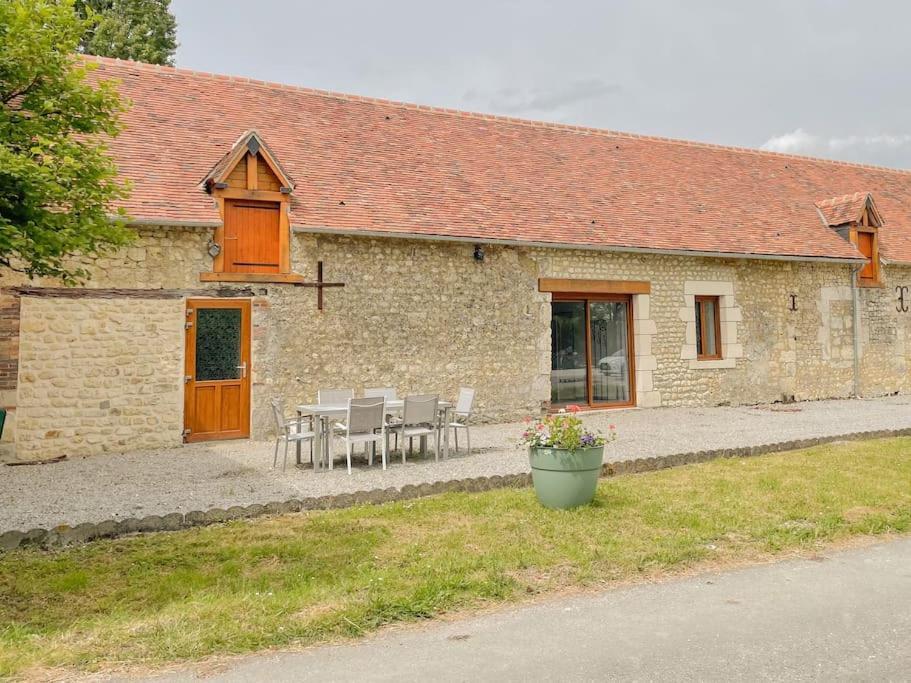 Maison De Campagne Paisible La Mesniere Екстер'єр фото